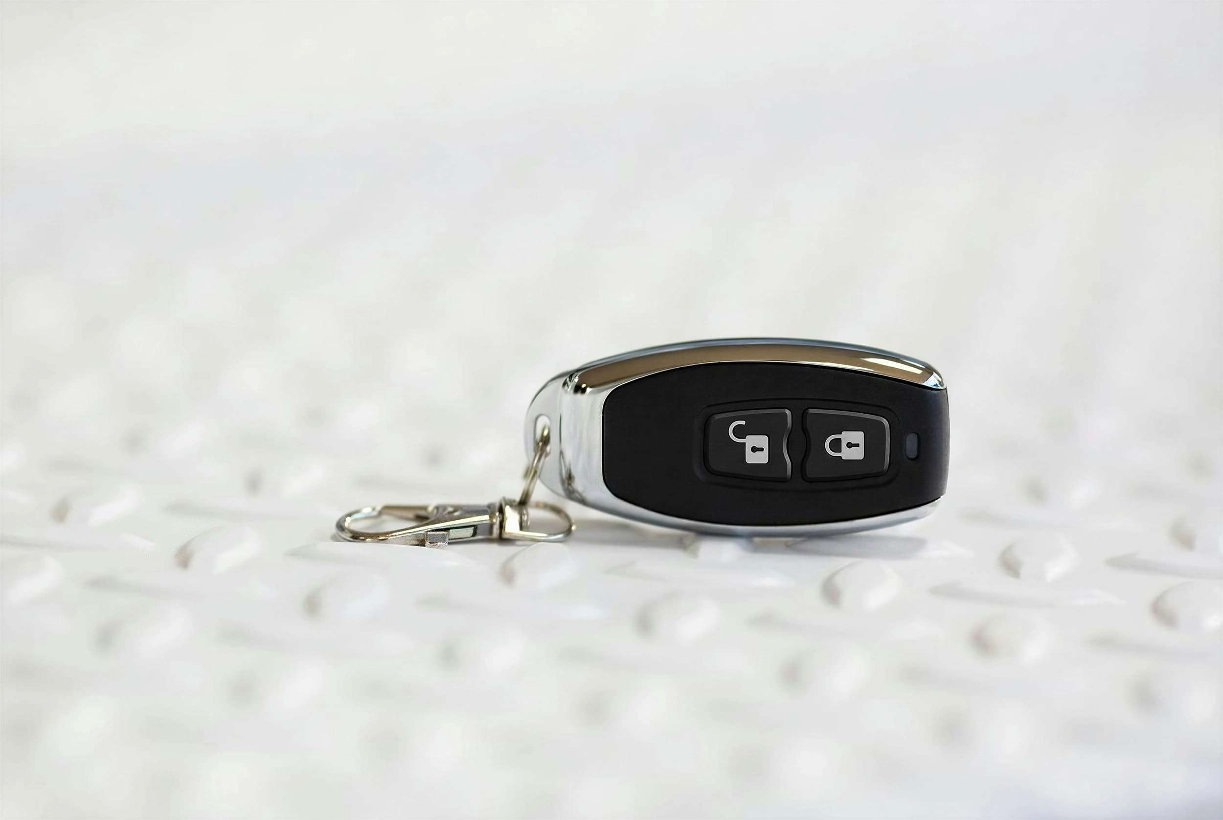 Electronic key fob for Shop-N-Box locking system