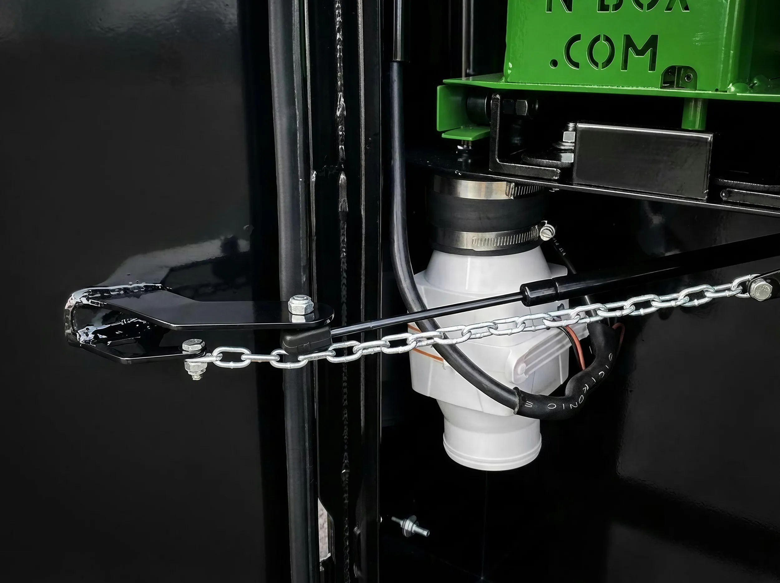 Shop-N-Box positive air ventilation pump system for dust control