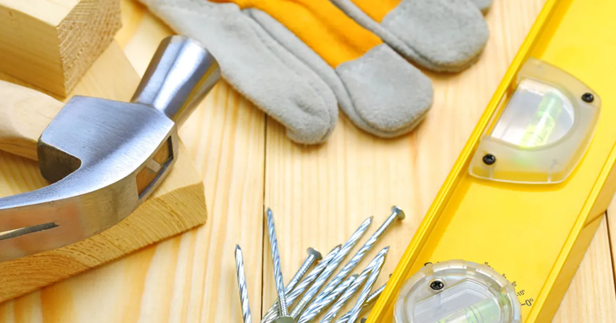 basic tools starter kit with hammer screws gloves level nails