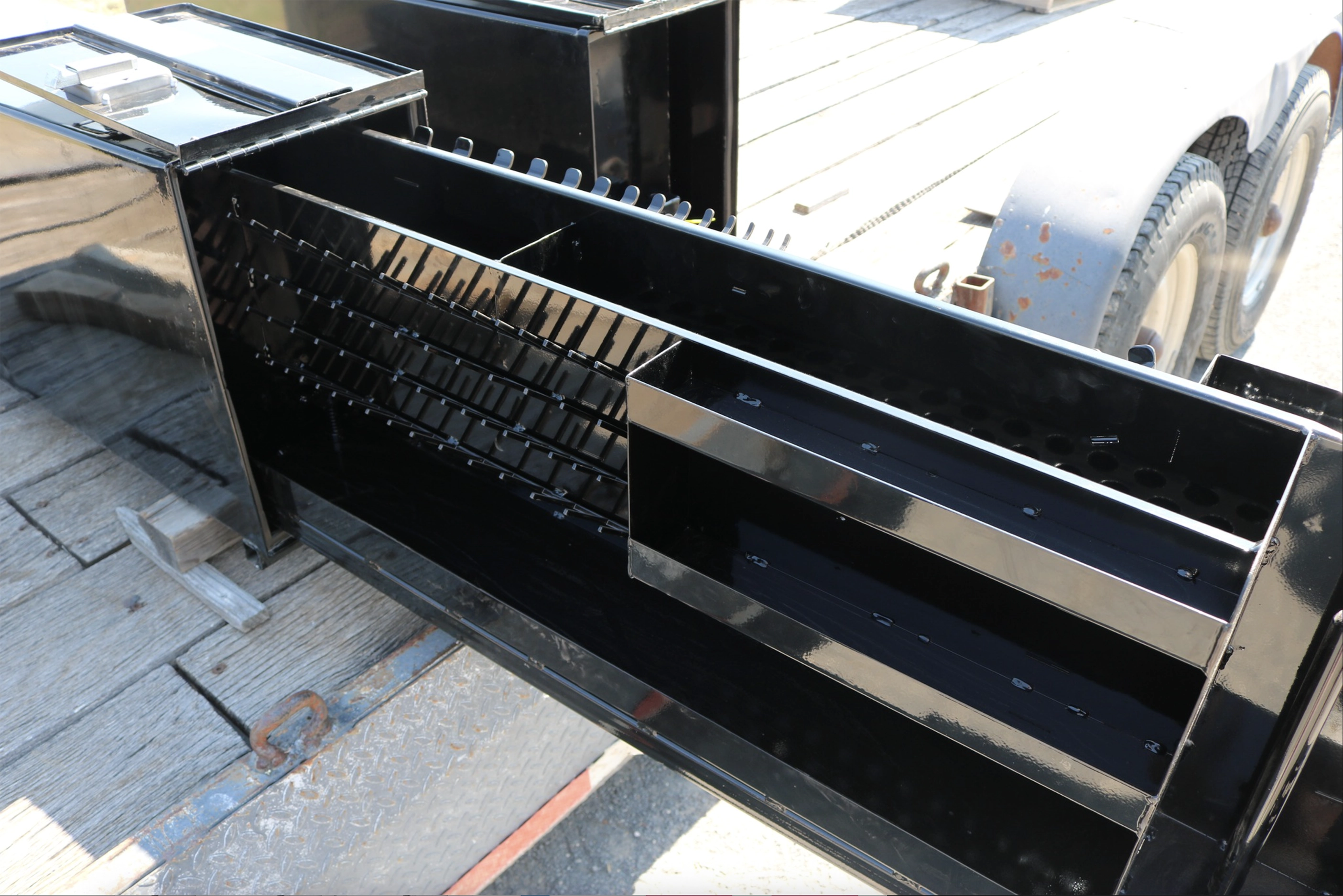 65A Model toolbox organized hand tool access